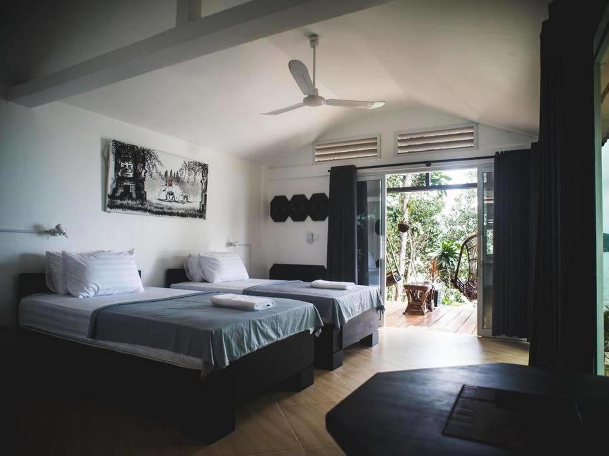 Samloem Laguna Resort Koh Rong Sanloem Exteriör bild
